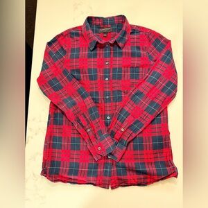 Banana Republic Women’s Long Sleeve Classic Fit Flannel Shirt Red Plaid Size S